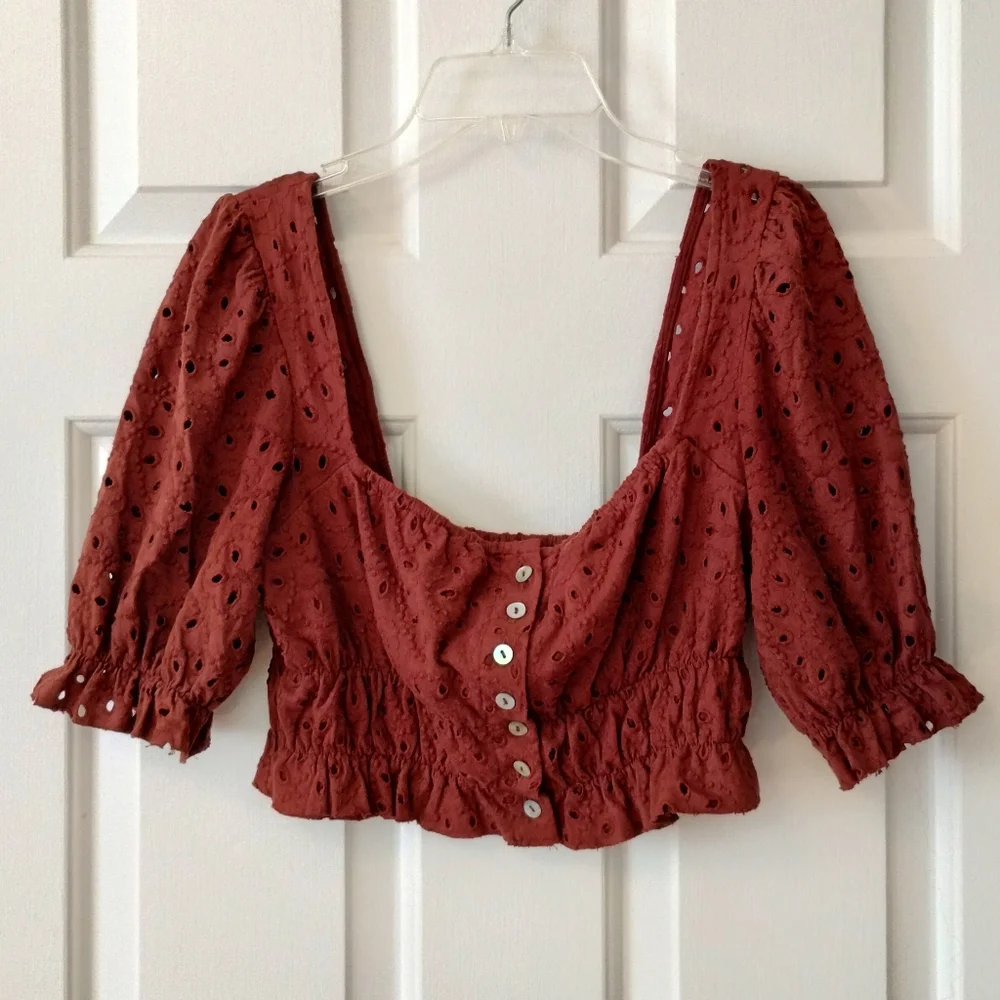 Urban Outfitters Brooke Eyelet crop top - Picture 3 of 9